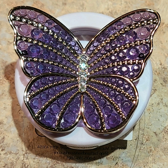 CAR FRAGRANCE HOLDERS by Bath and Body Works - Picture 9 of 12